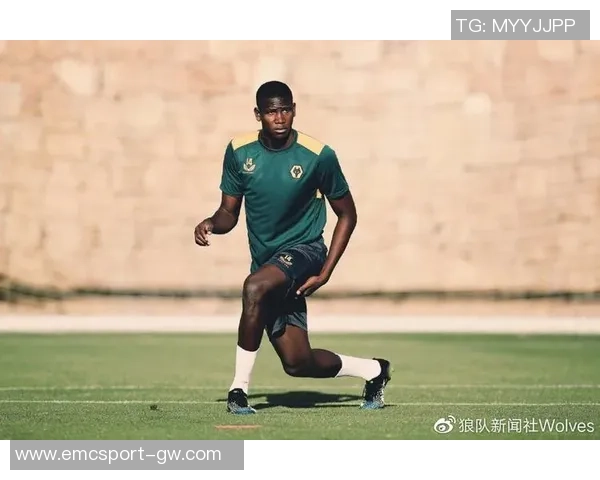 狼队莫斯克拉去年恶搞热苏斯本轮因压力自摆乌龙引发热议 狼队莫斯克拉去年恶搞热苏斯本轮因压力自摆乌龙引发热议